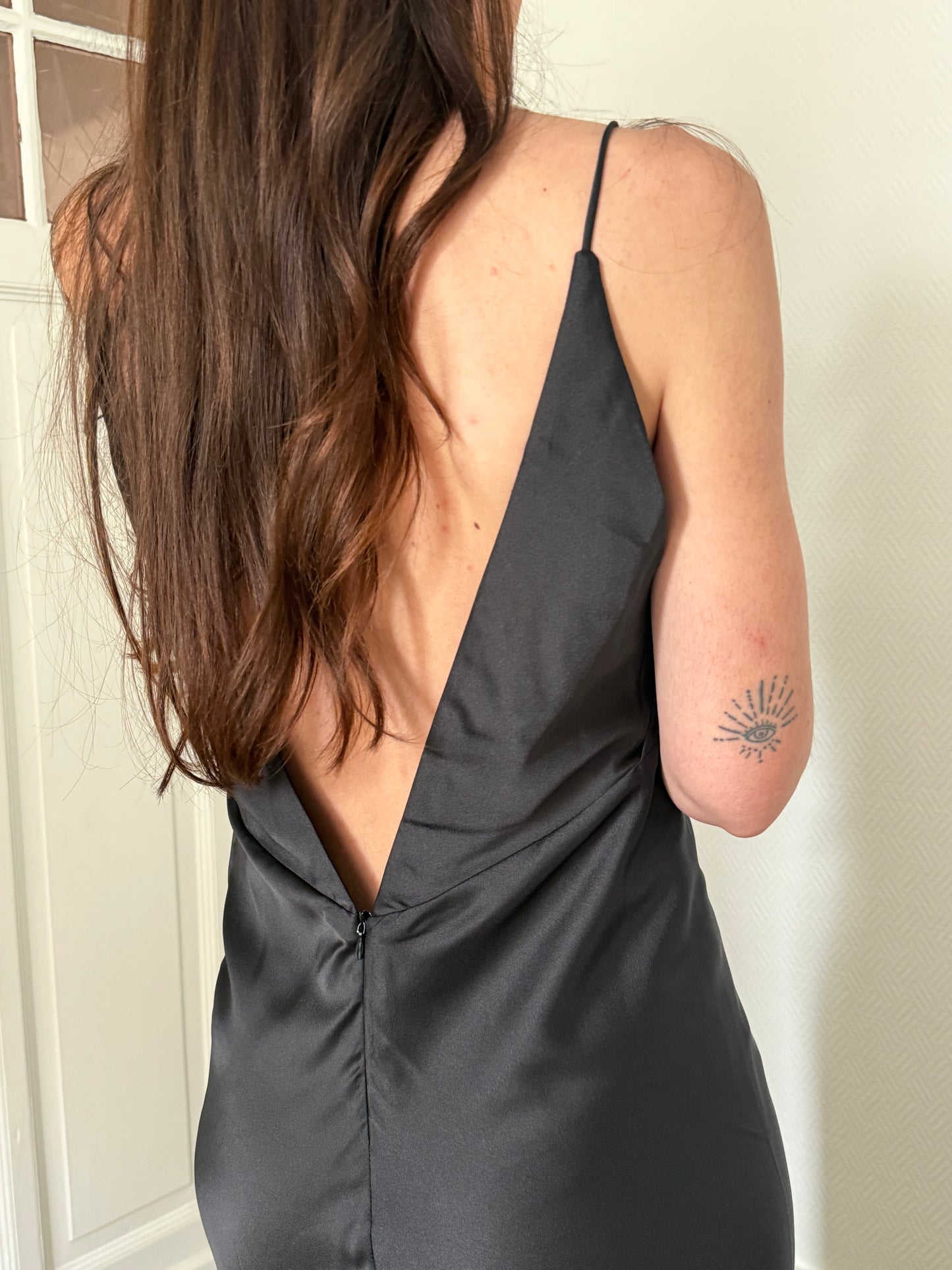 ROBE LONGUE NOIRE DOS NU