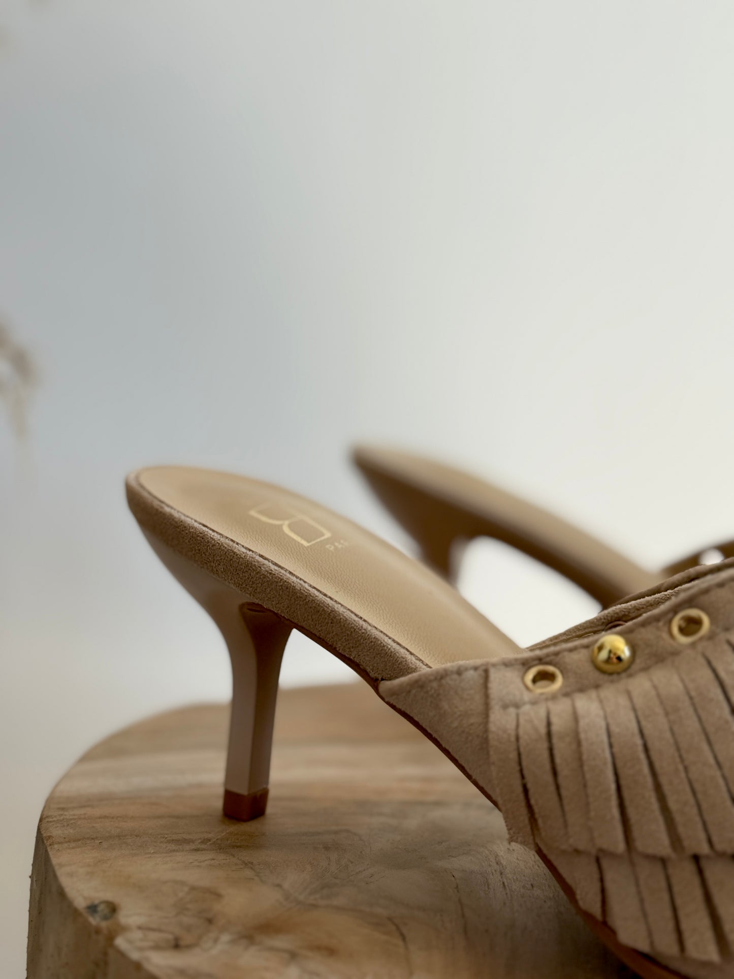 TALONS CRÈMES