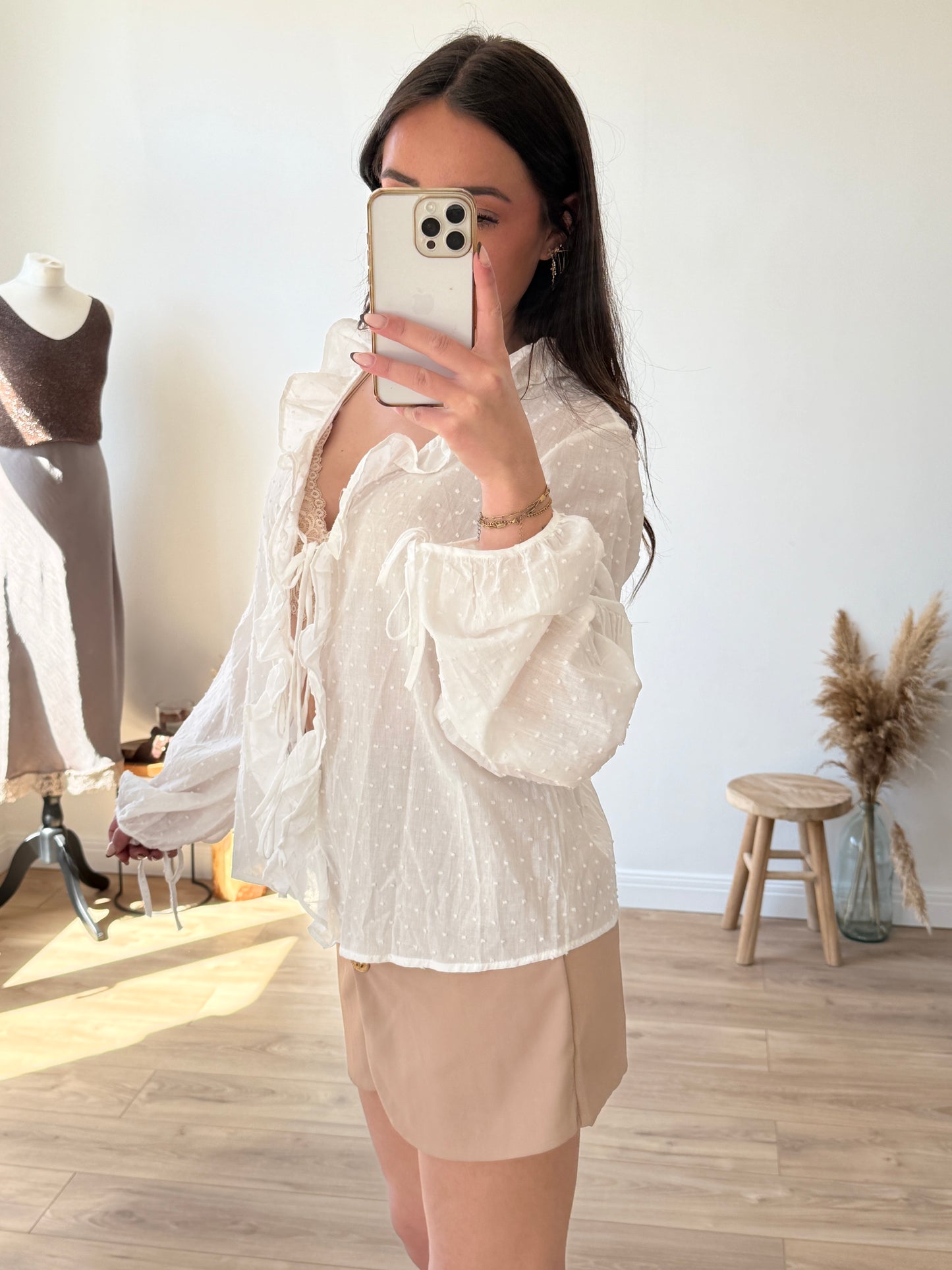 CHEMISE BLANCHE NOEUDS