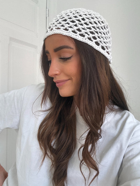 BONNET CROCHET BLANC