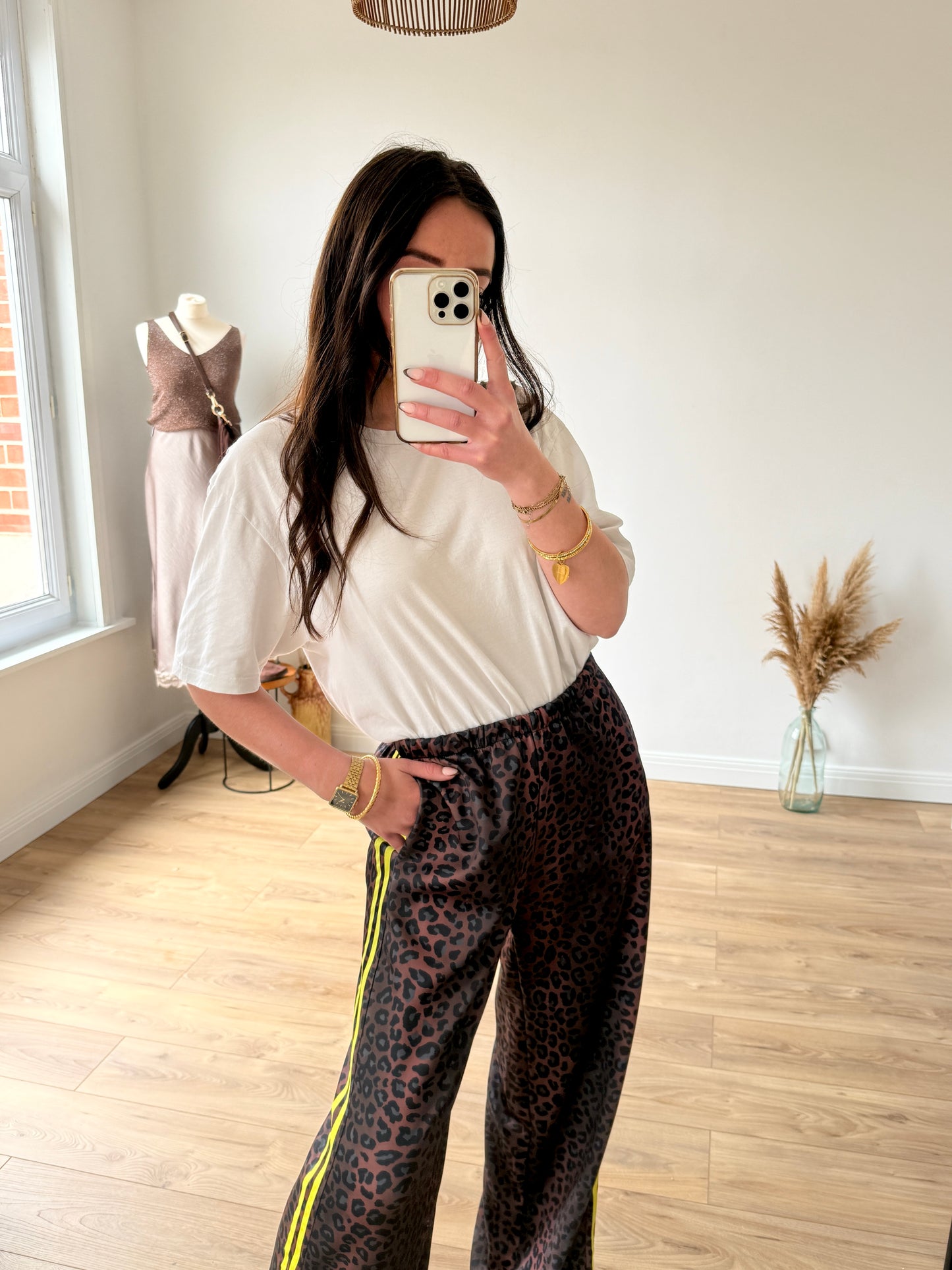 PANTALON LÉOPARD JAUNE