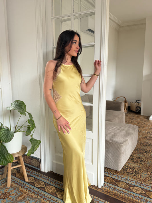 ROBE LONGUE JAUNE & DENTELLE