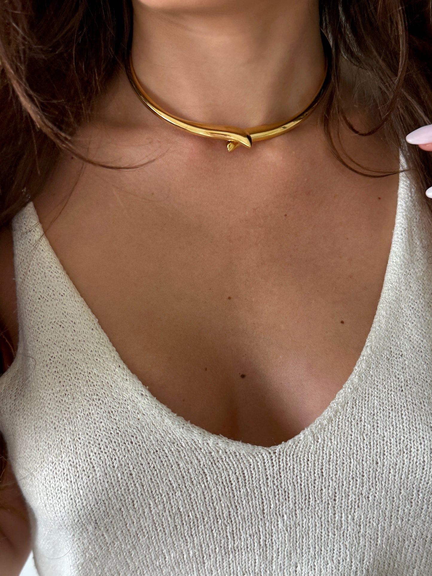COLLIER EMMA