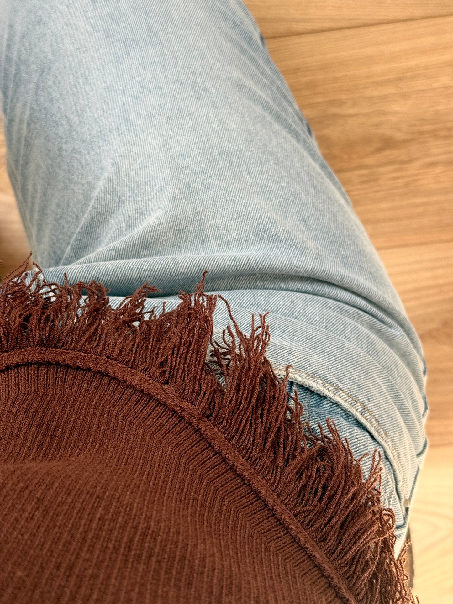 TOP MARRON À FRANGES