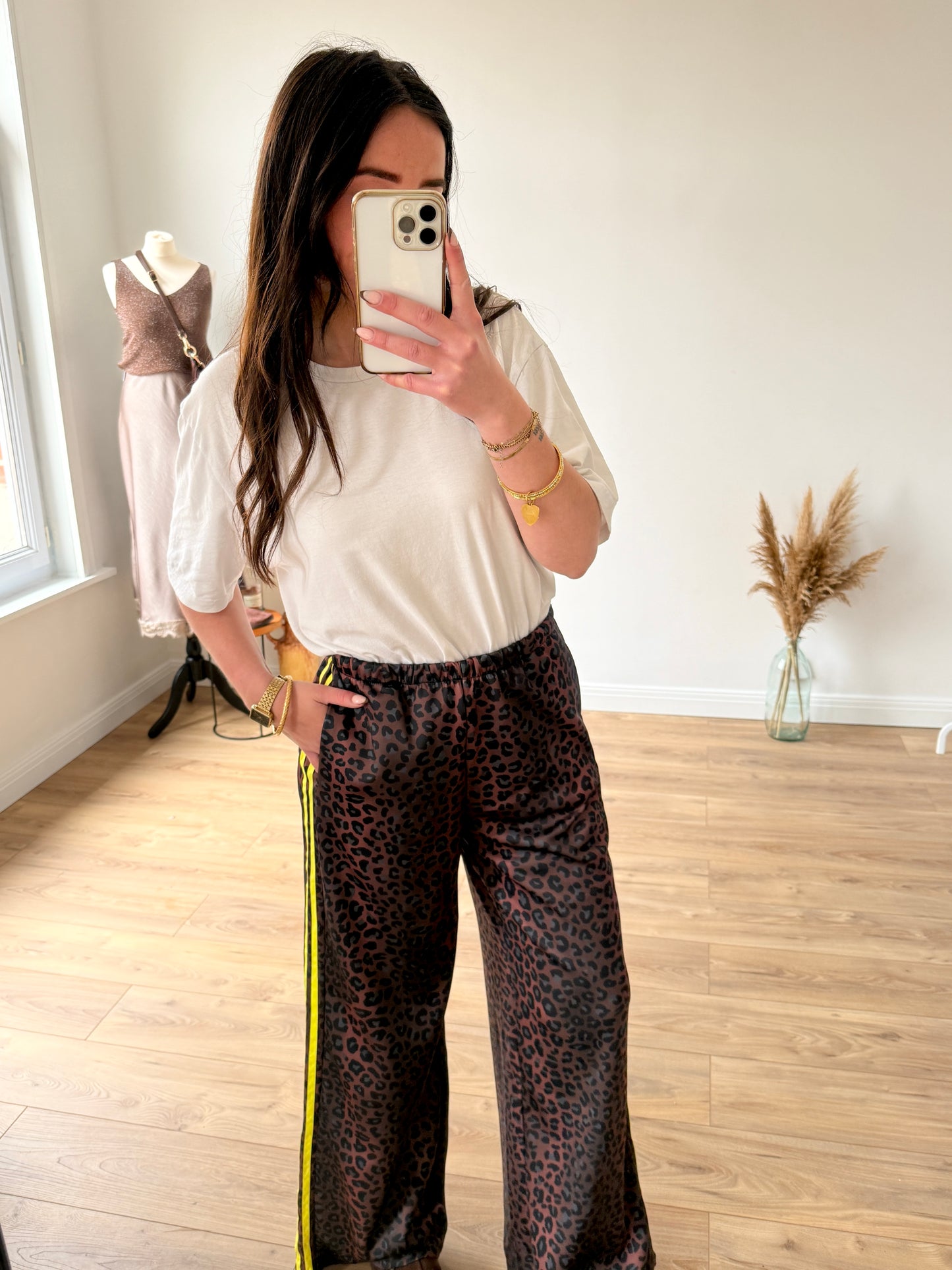 PANTALON LÉOPARD JAUNE