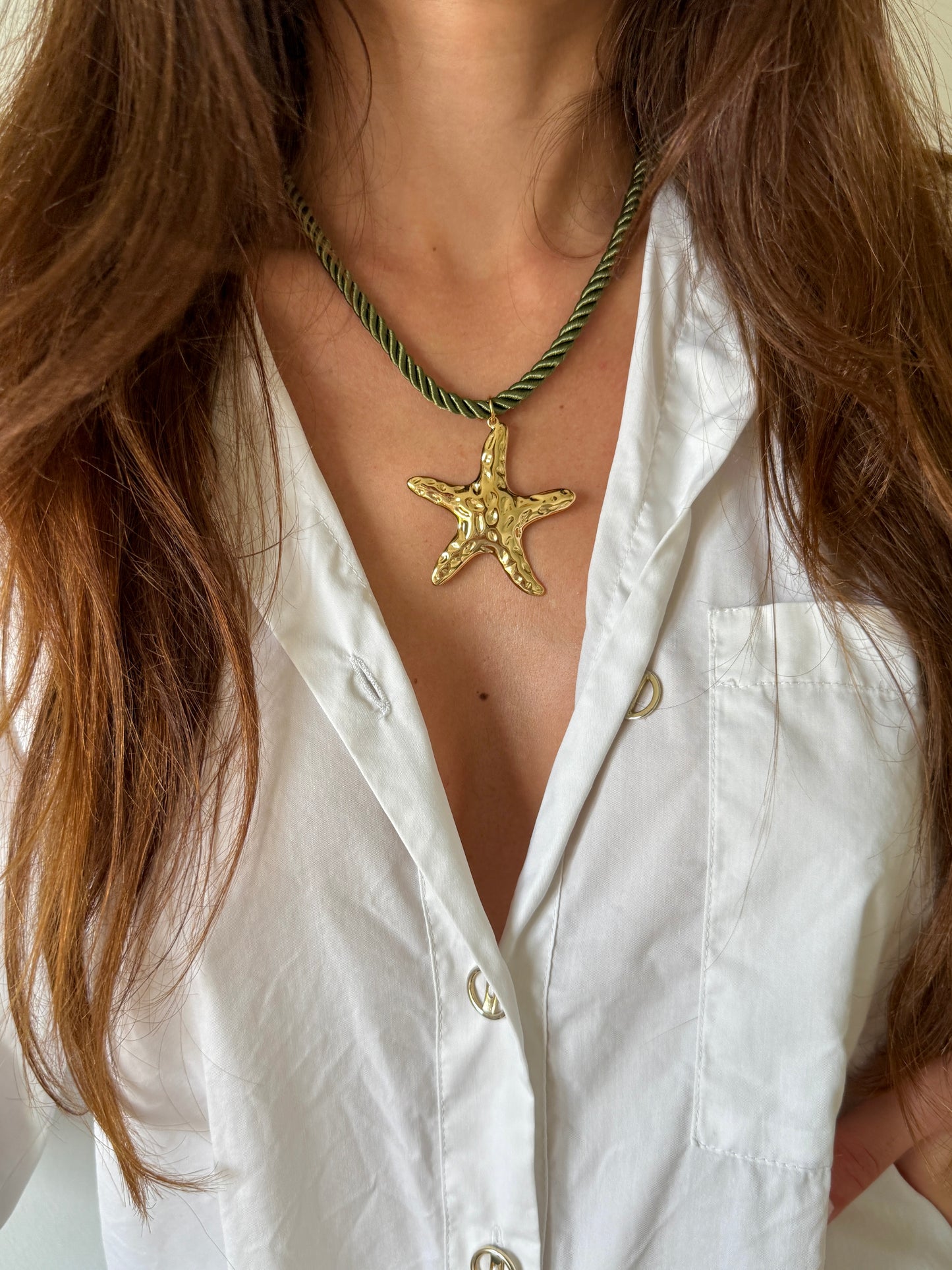 COLLIER NORA VERT