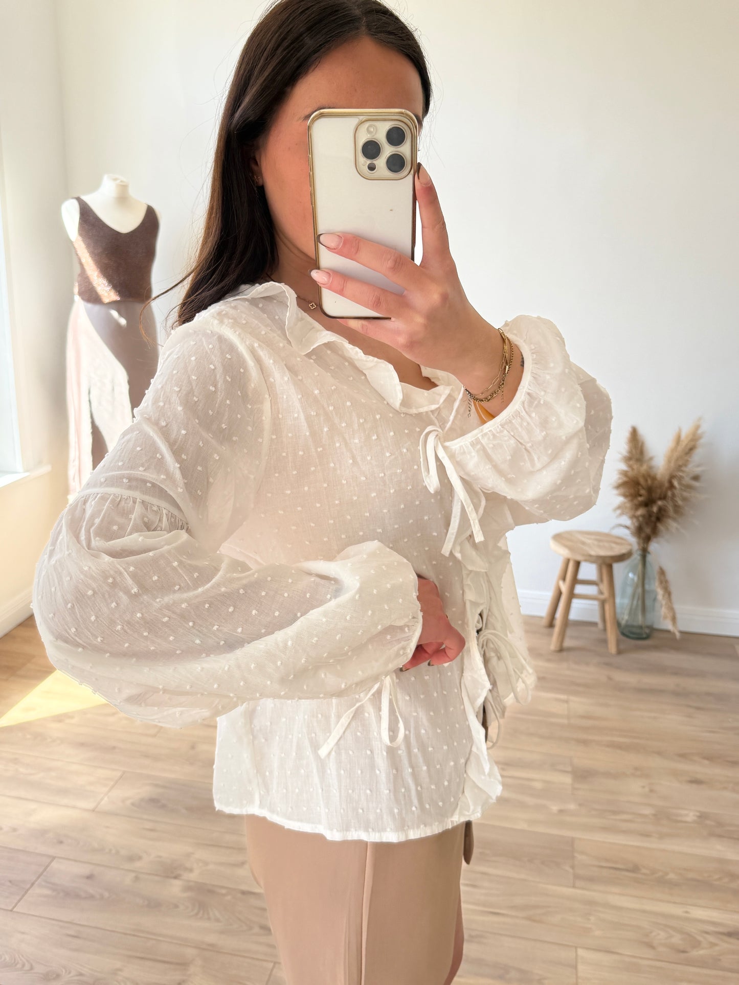 CHEMISE BLANCHE NOEUDS